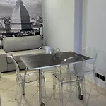 Casa Foscolo 16